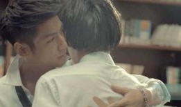 爆料华裔兄弟是谁啊视频,华裔兄弟“爆料华裔是谁”视频背后的真相