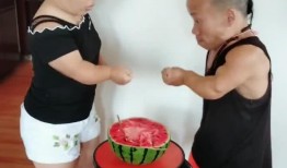 夫妻网红吃瓜视频在线观看,揭秘娱乐圈幕后故事