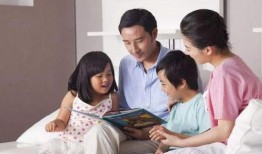 家长爆料小孩被打视频,家长曝光孩子被打惊心动魄瞬间